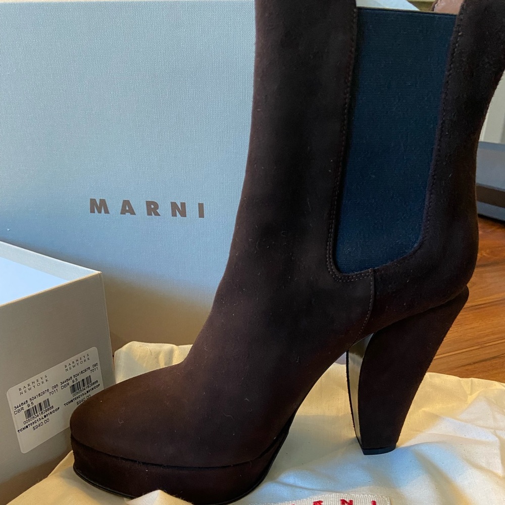 Marni suede boots(NWT) Box and 2dust bags